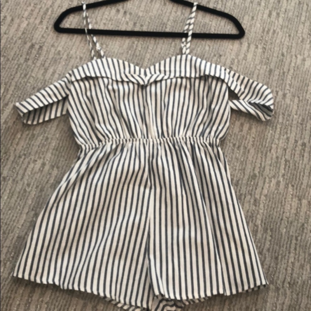 LF romper